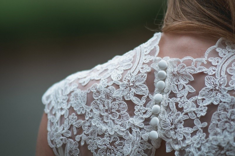b2ap3_large_Wedding-Dress-Alteration