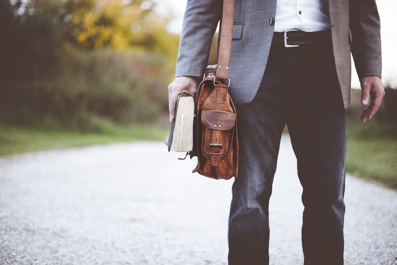 What-mens-clothes-should-you-get-altered-and-why