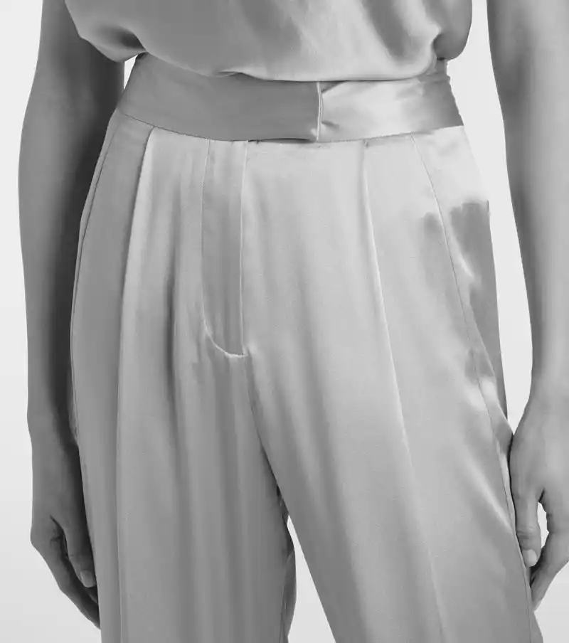 Ladies Trouser Alterations manchester